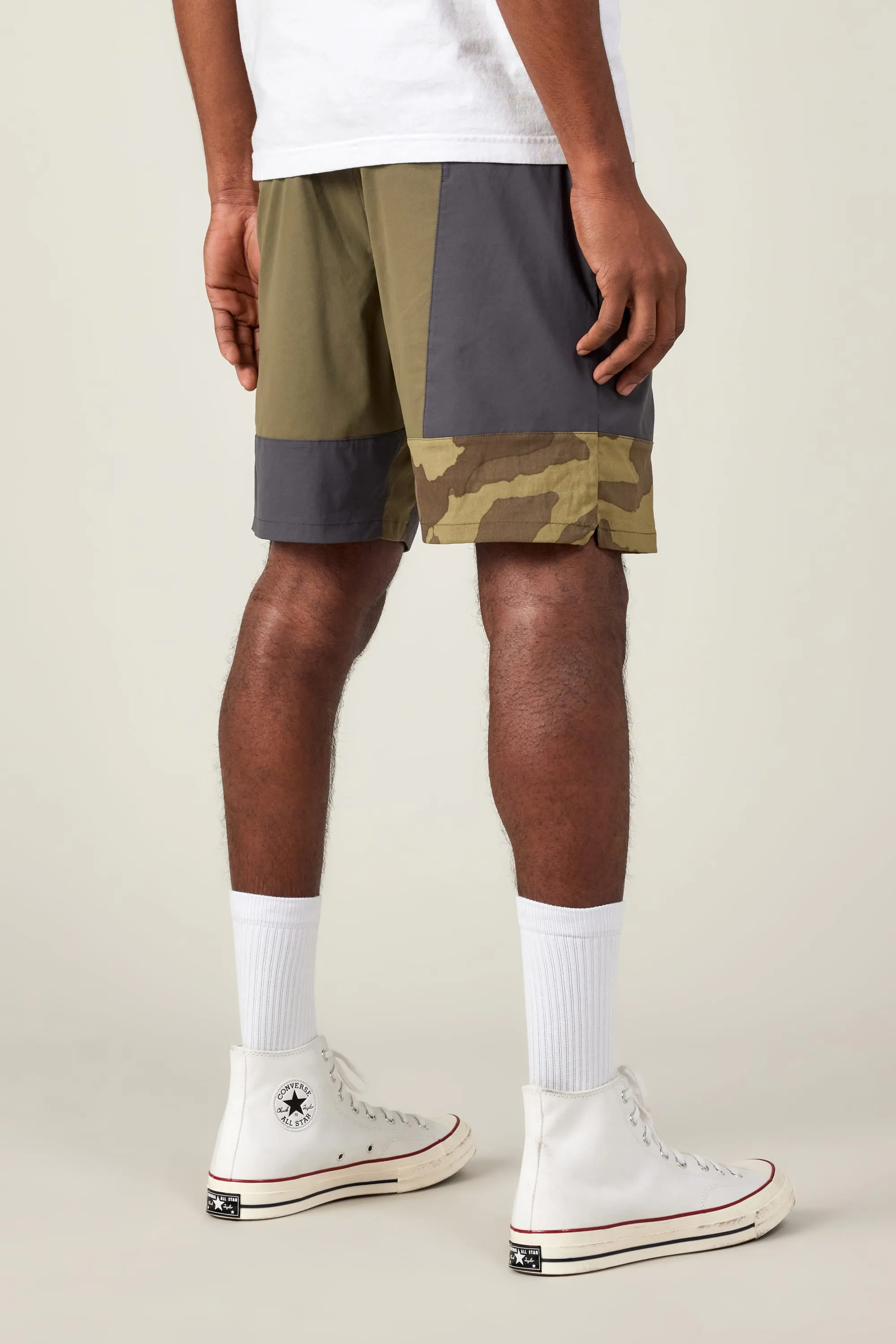 686 Men's Reclaimed Featherlight Chino Short