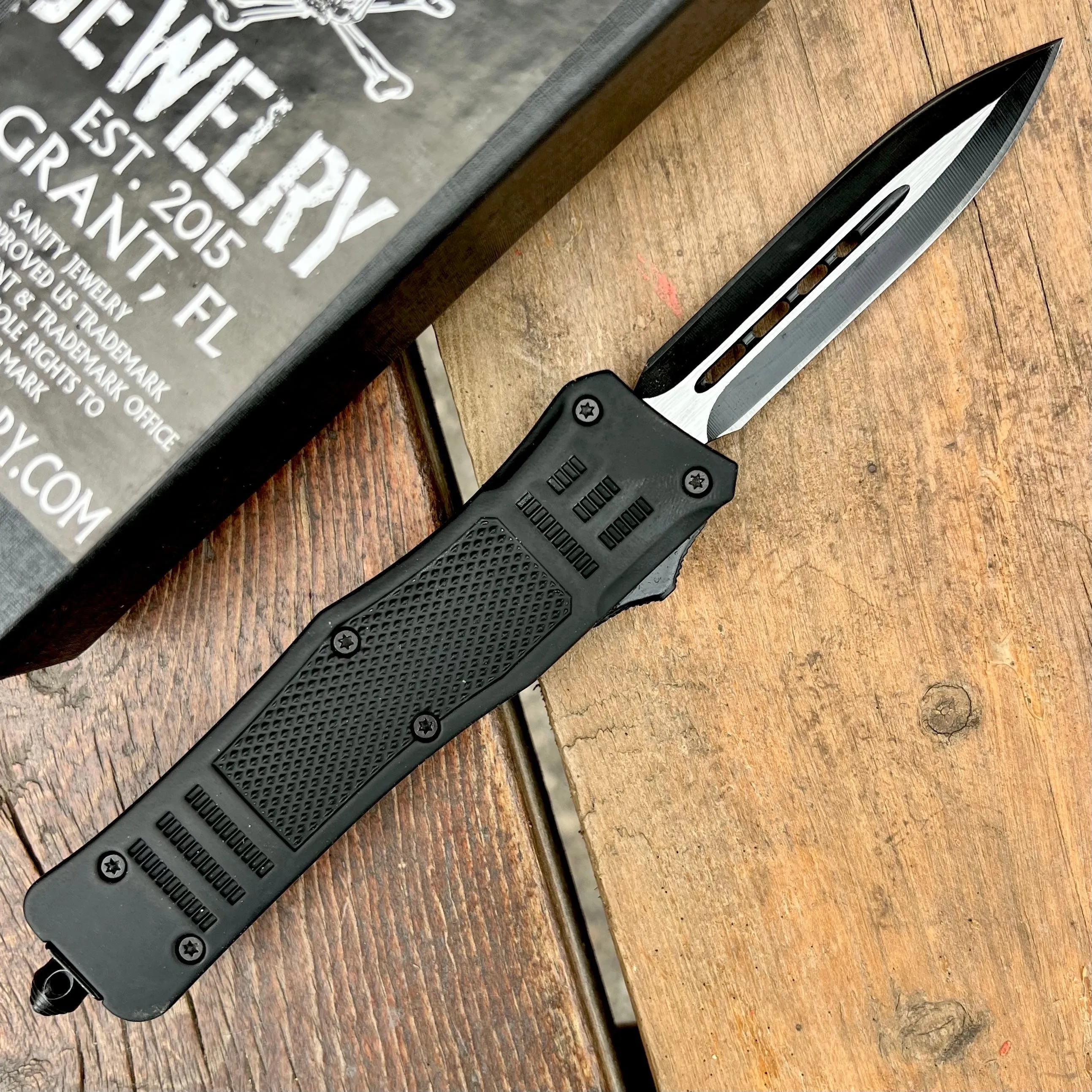 9.5” Frank Nitti - Double Sided Smooth - Large - LGDBL