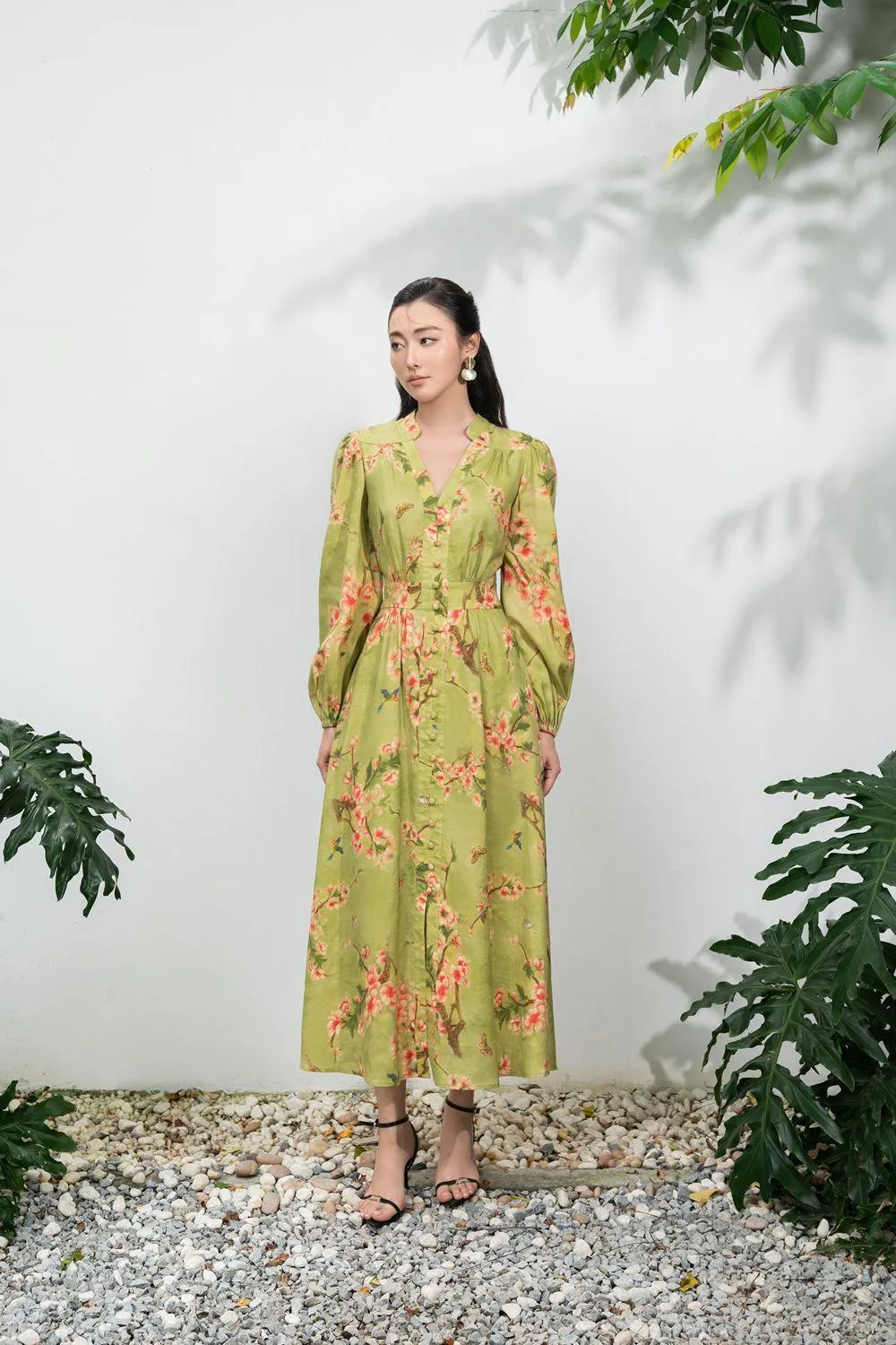 Adriel A-line Puffy Sleeved Linen Midi Dress