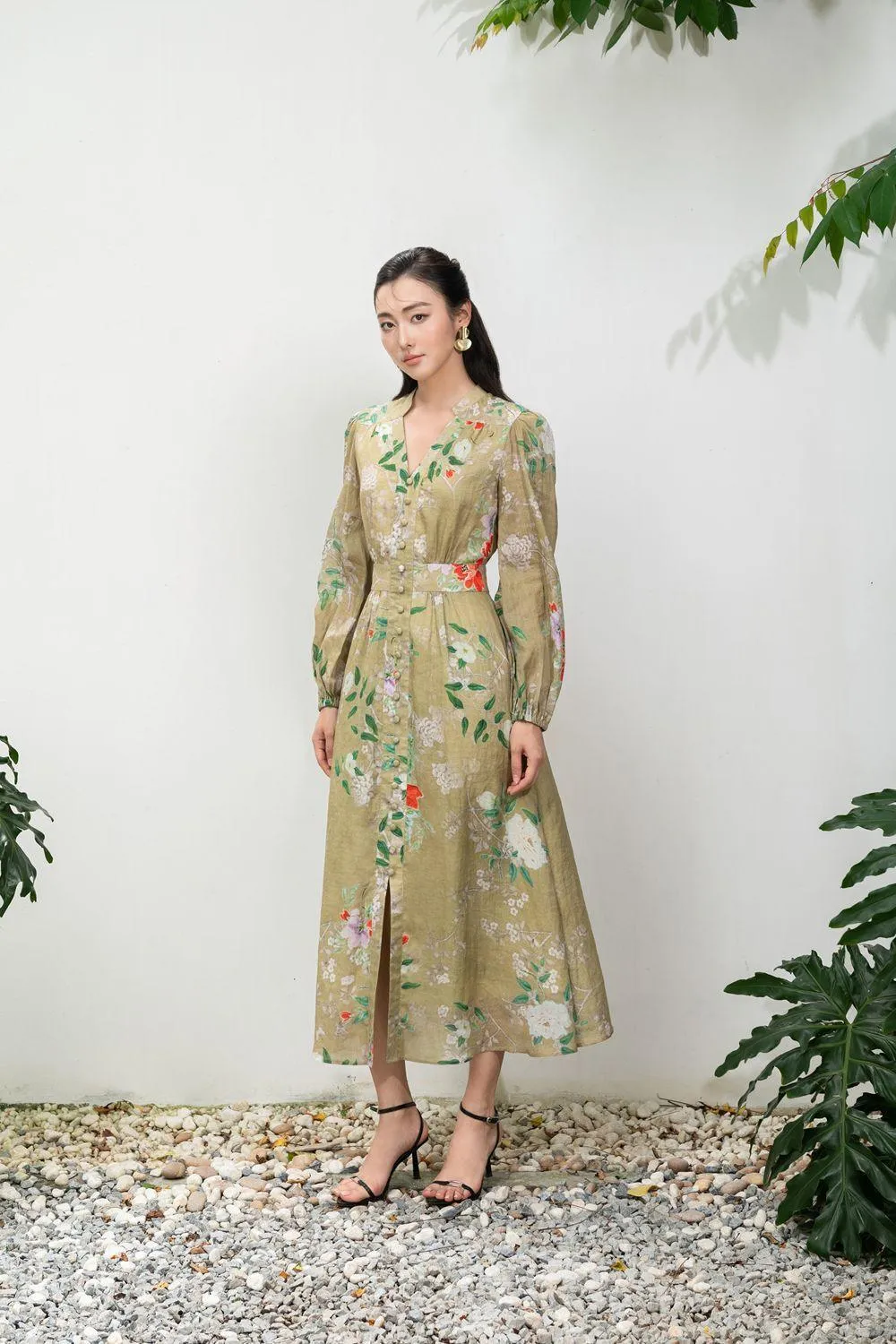Adriel A-line Puffy Sleeved Linen Midi Dress