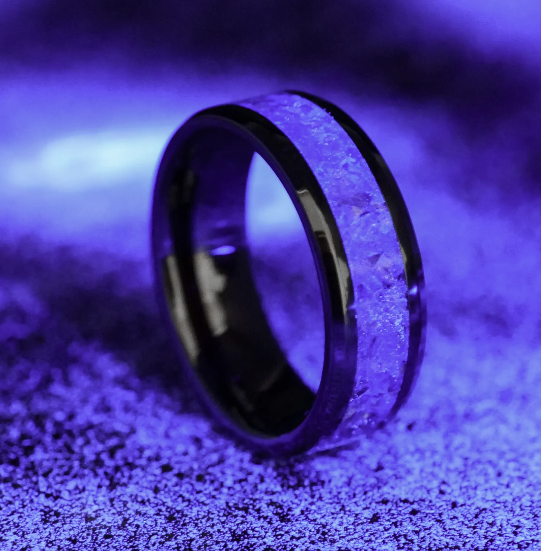 Amethyst Glowstone Ring on Black Ceramic