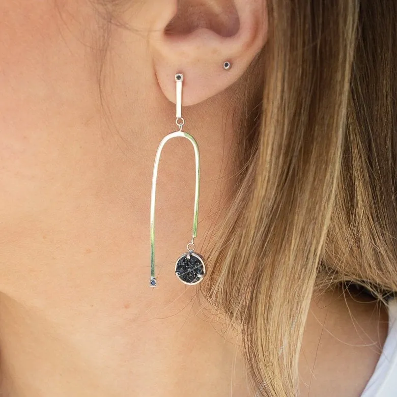 BLACK DIAMOND AND DRUZY MOBILE EARRING