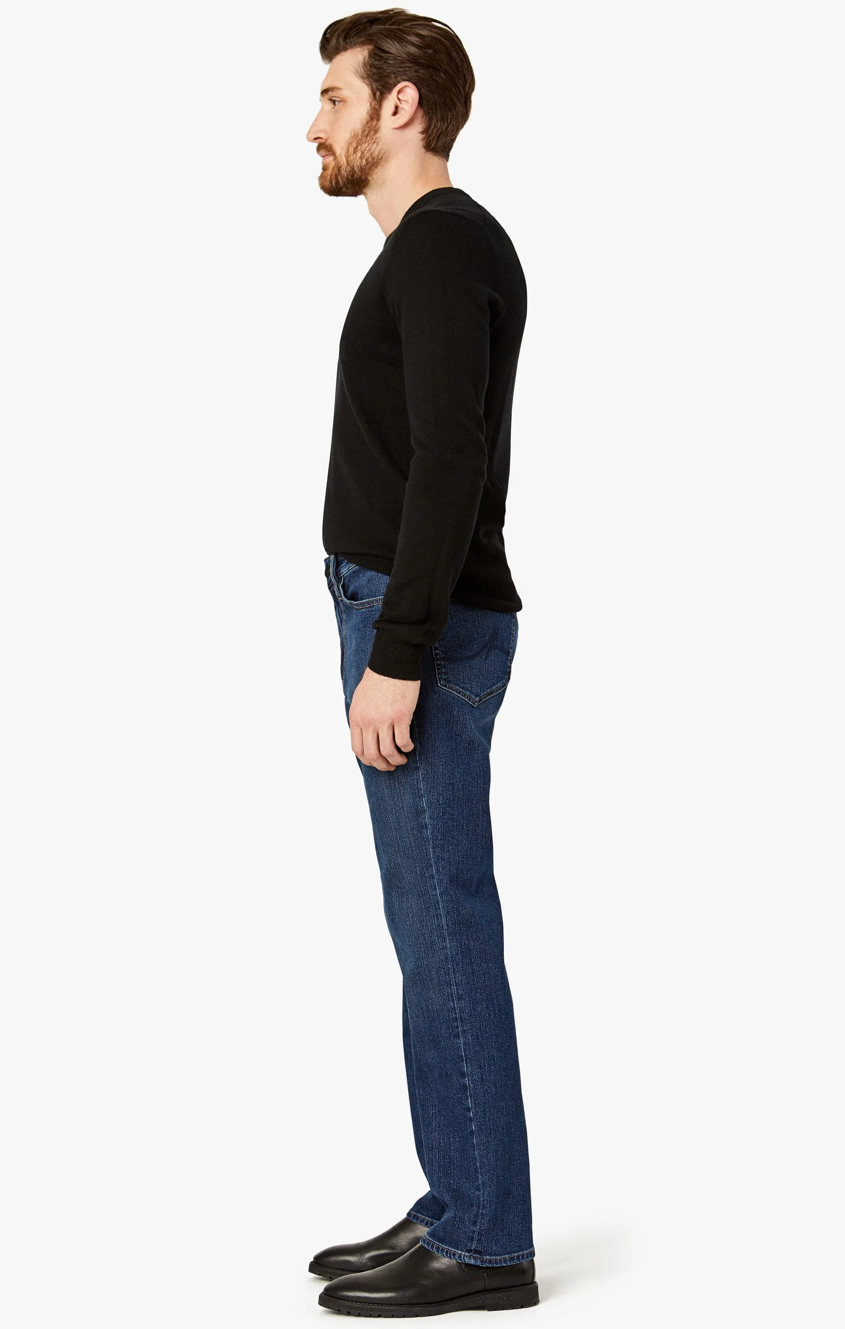 Charisma Relaxed Straight Jeans In Mid Comfort