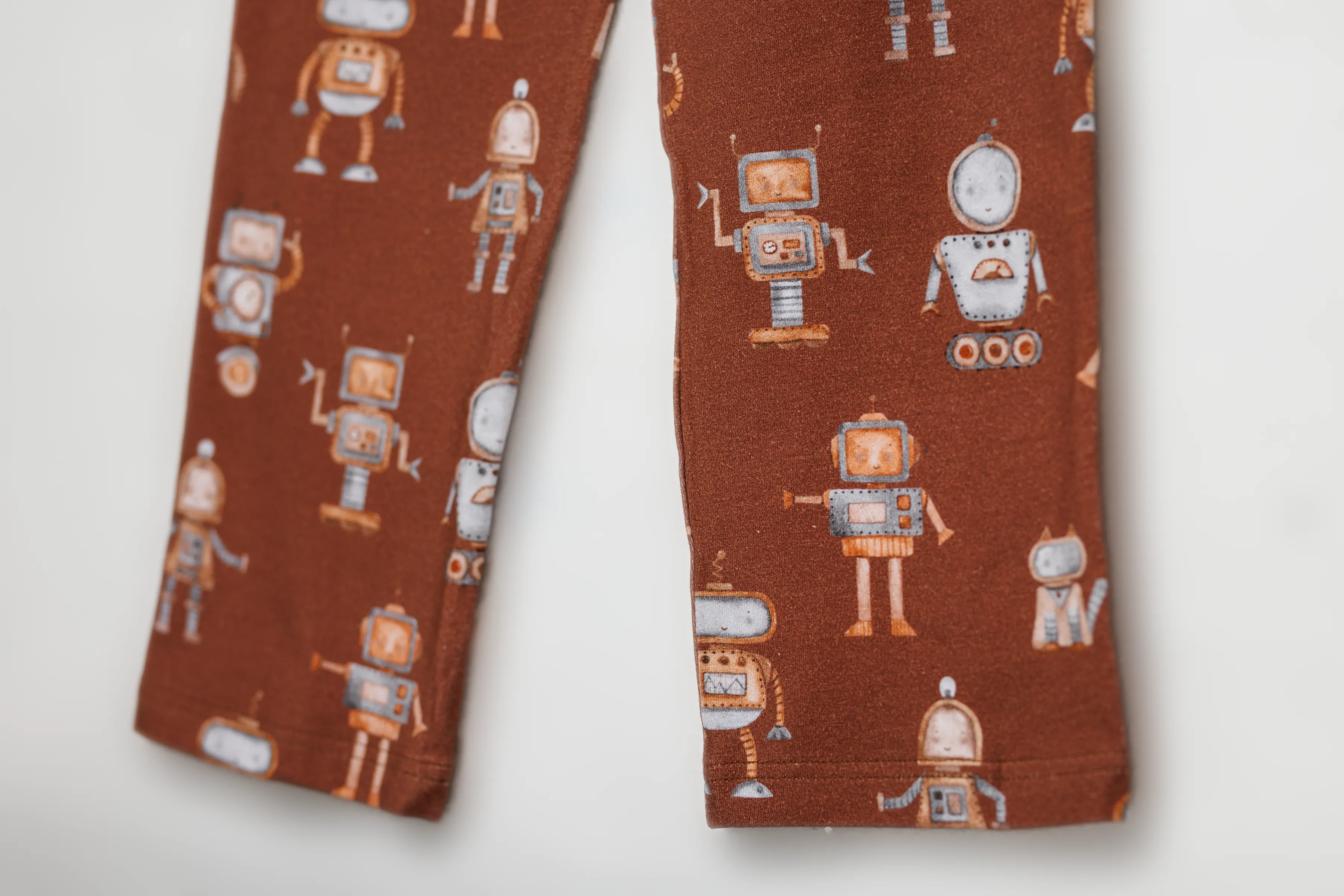 CHRIS - BOYS PYJAMA BROWN ROBOTS
