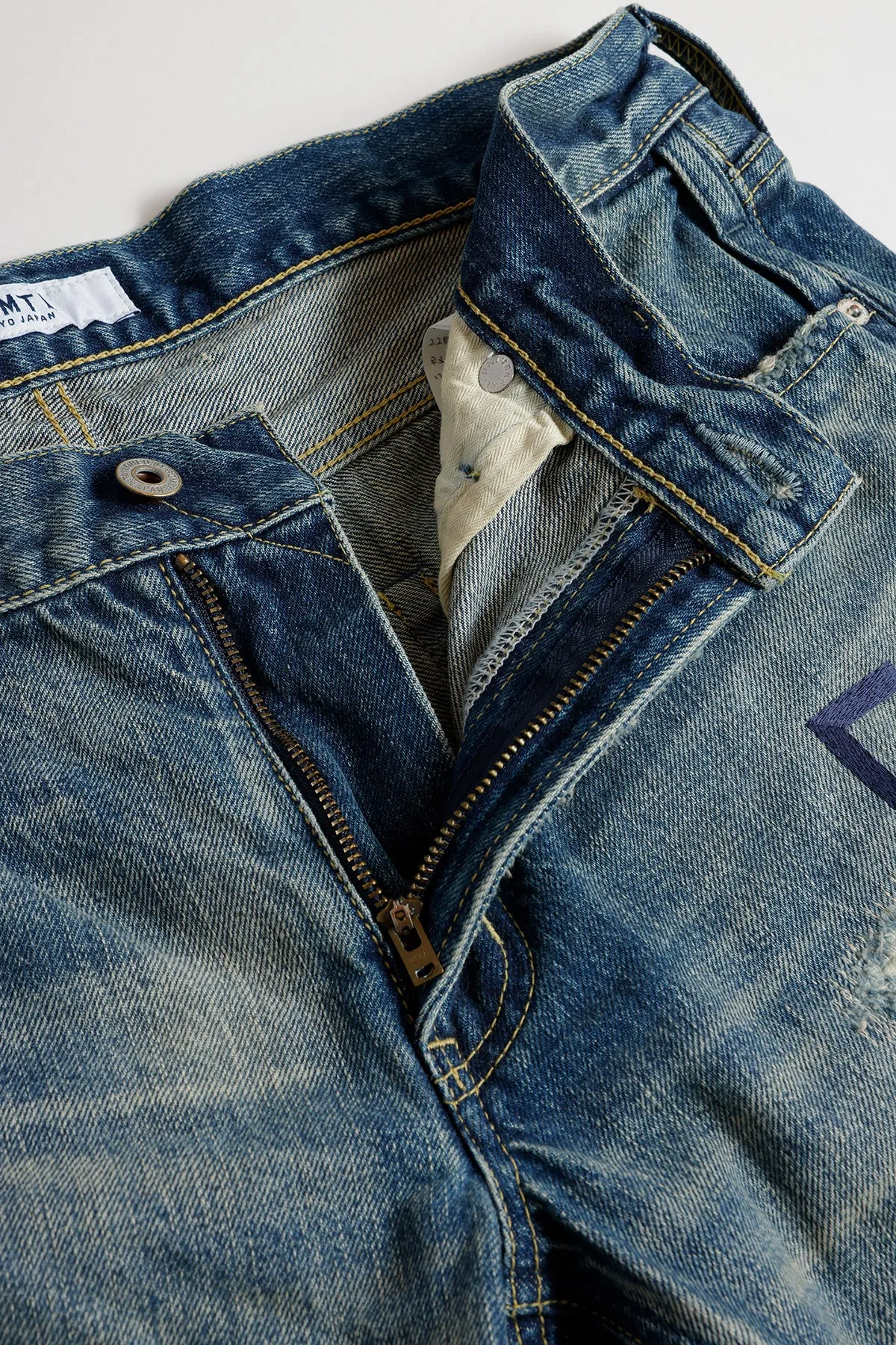 CLASSIC STRAIGHT DENIM CS116