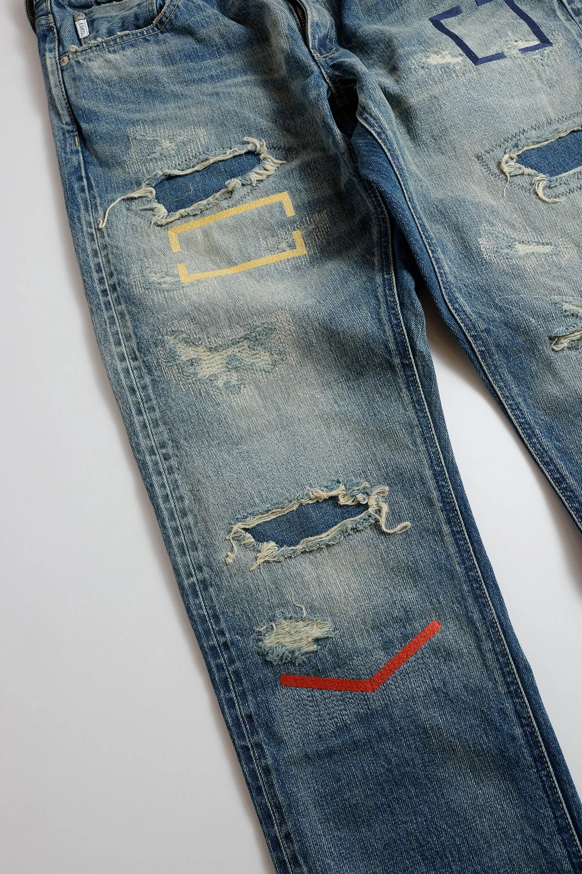 CLASSIC STRAIGHT DENIM CS116