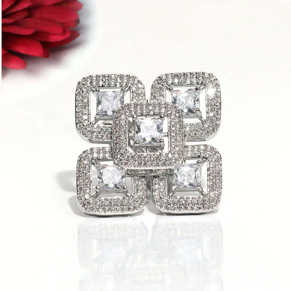 Cora Cocktail Adjustable Ring
