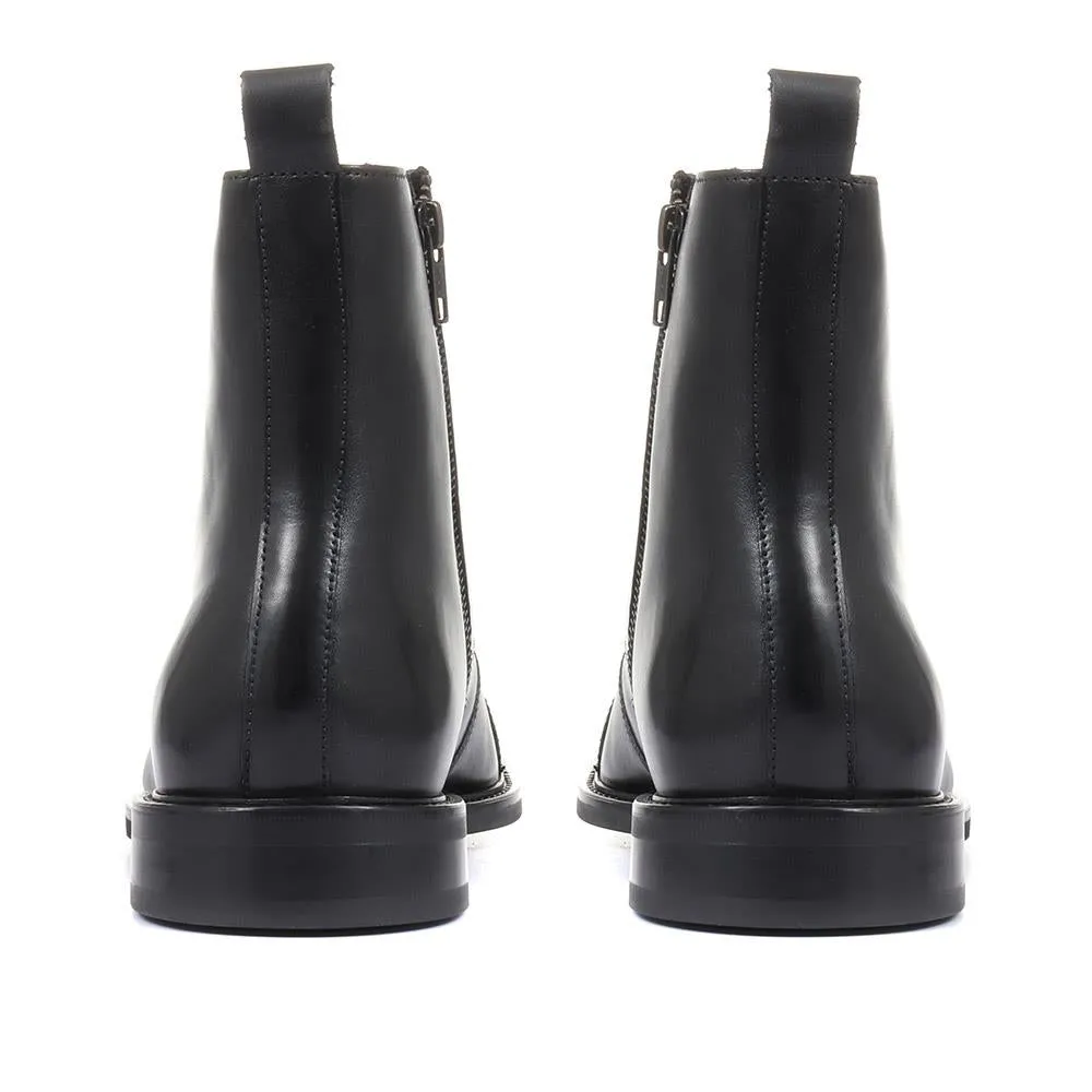 Deighton Faux Shearling Lace-up Boots - DEIGHTON / 319 220