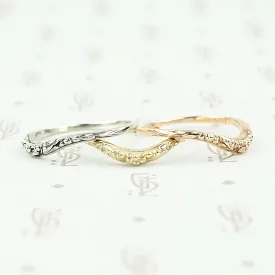 FLORAL CURVE a Recycled Revival Band