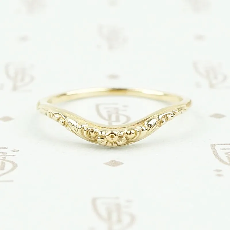 FLORAL CURVE a Recycled Revival Band