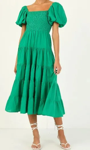 Green puff sleeve dress