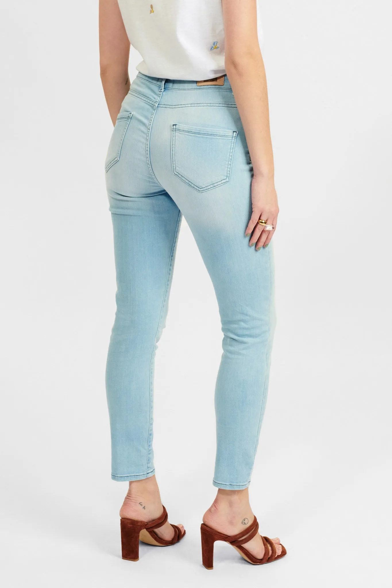 NUCANYON JEANS - Light Blue Denim