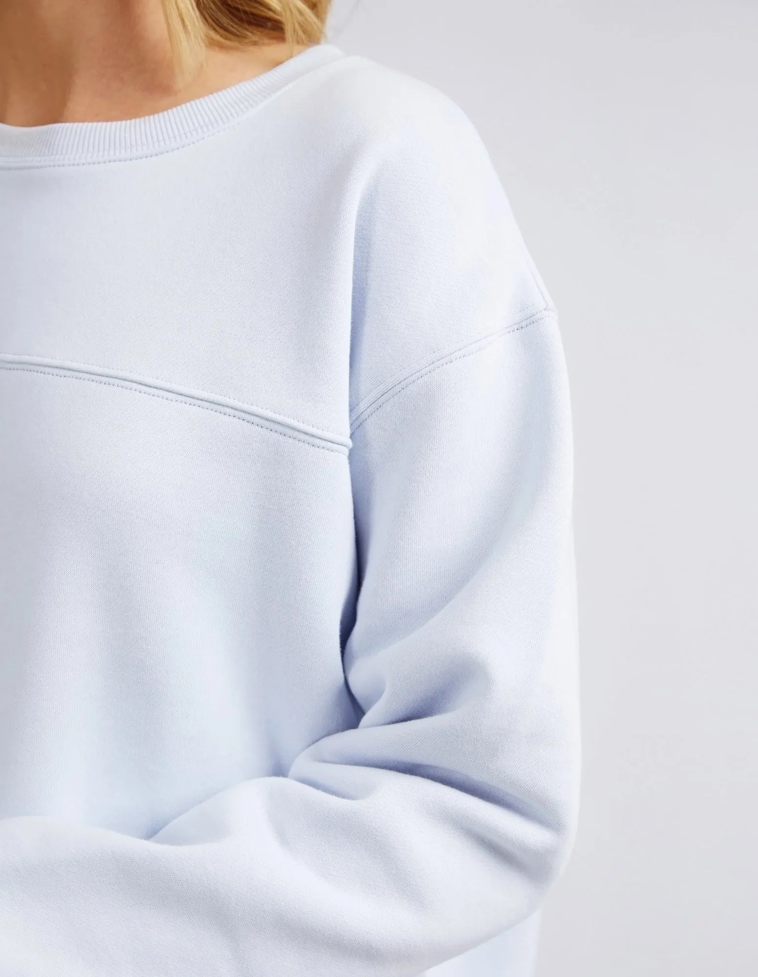 Shelly Fleece Crew Blue Mist