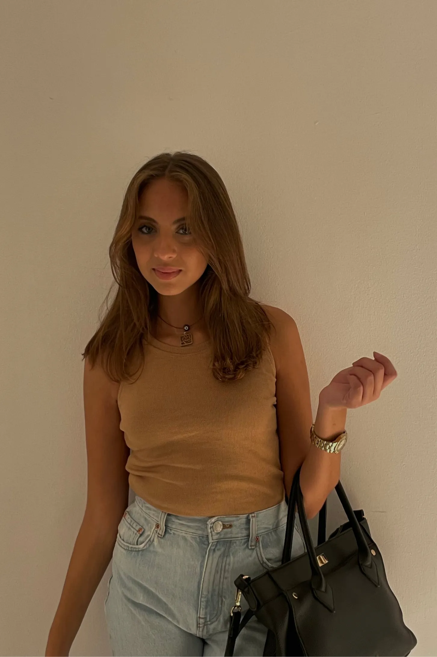 SLEEVELESS KNIT RIBBED TOP -BEIGE