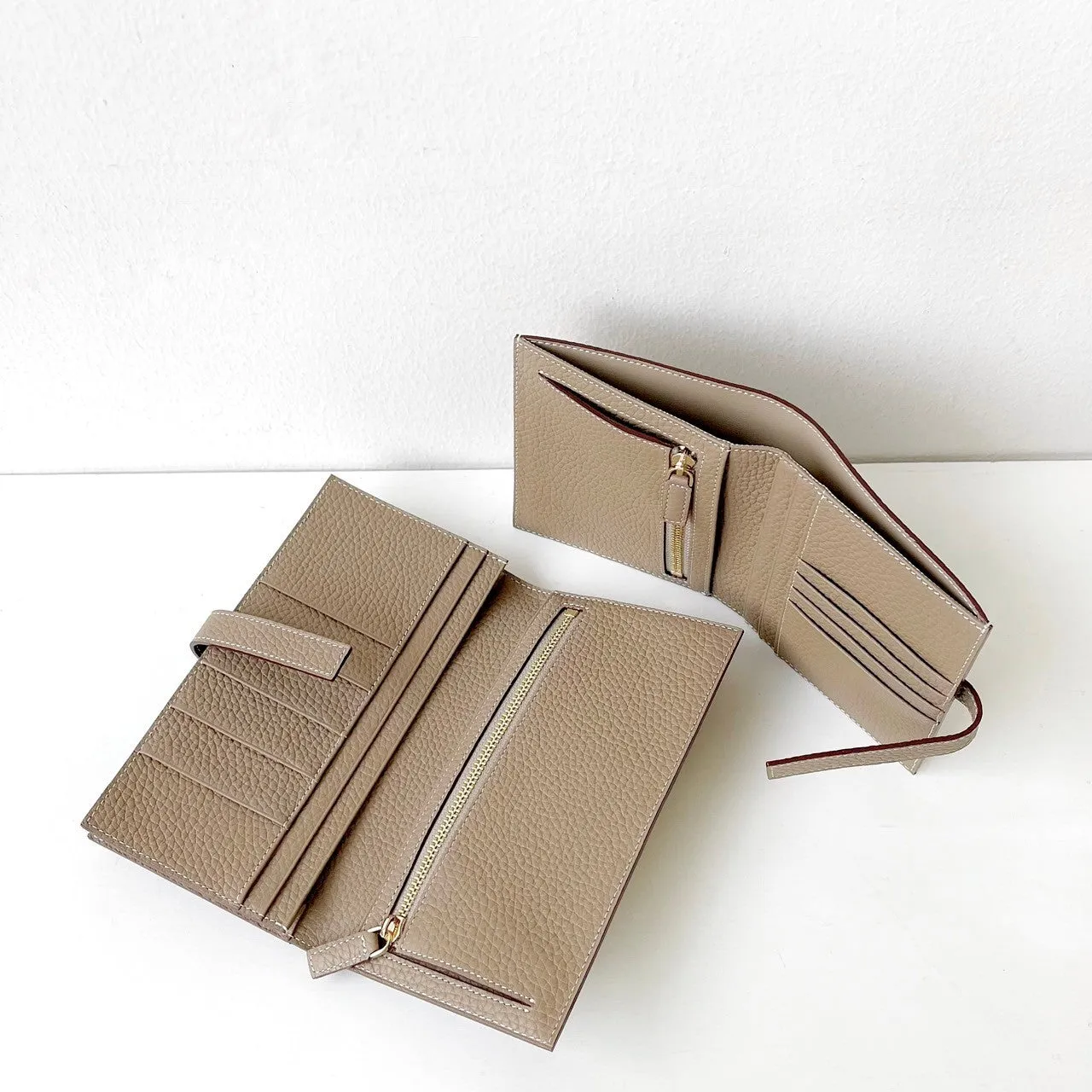 TIMELESS WALLET TOGO SHORT BLUENUIT